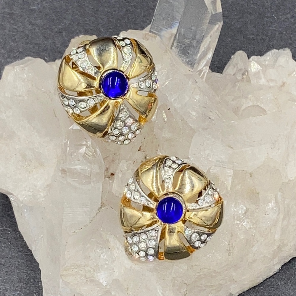 Vintage Heart Shaped Rhinestone Clip Earrings